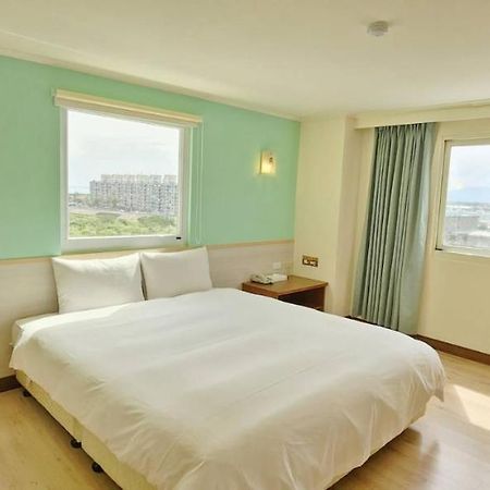 Apple Hotel Taitung Екстер'єр фото