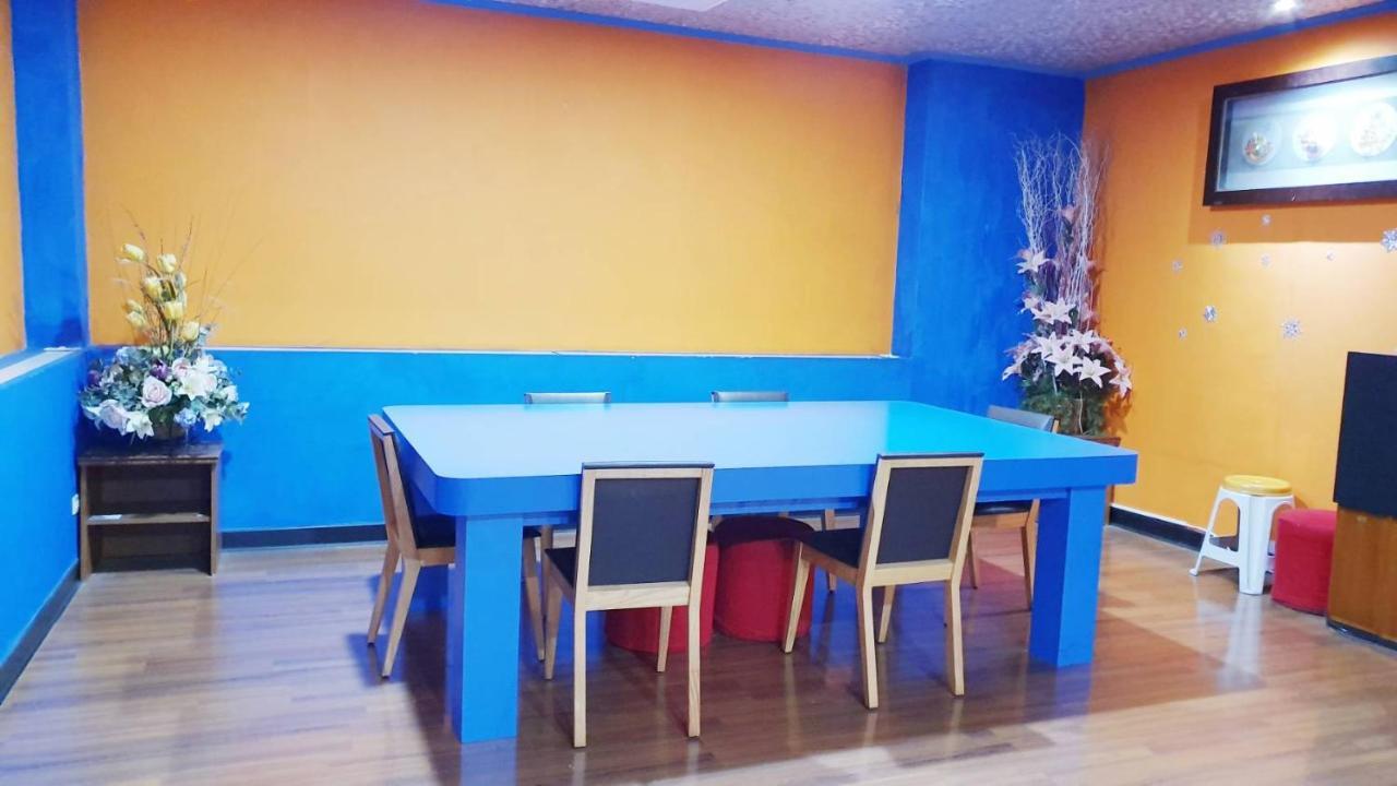 Apple Hotel Taitung Екстер'єр фото