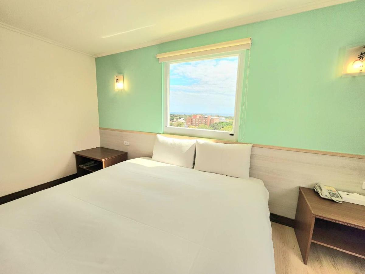 Apple Hotel Taitung Екстер'єр фото