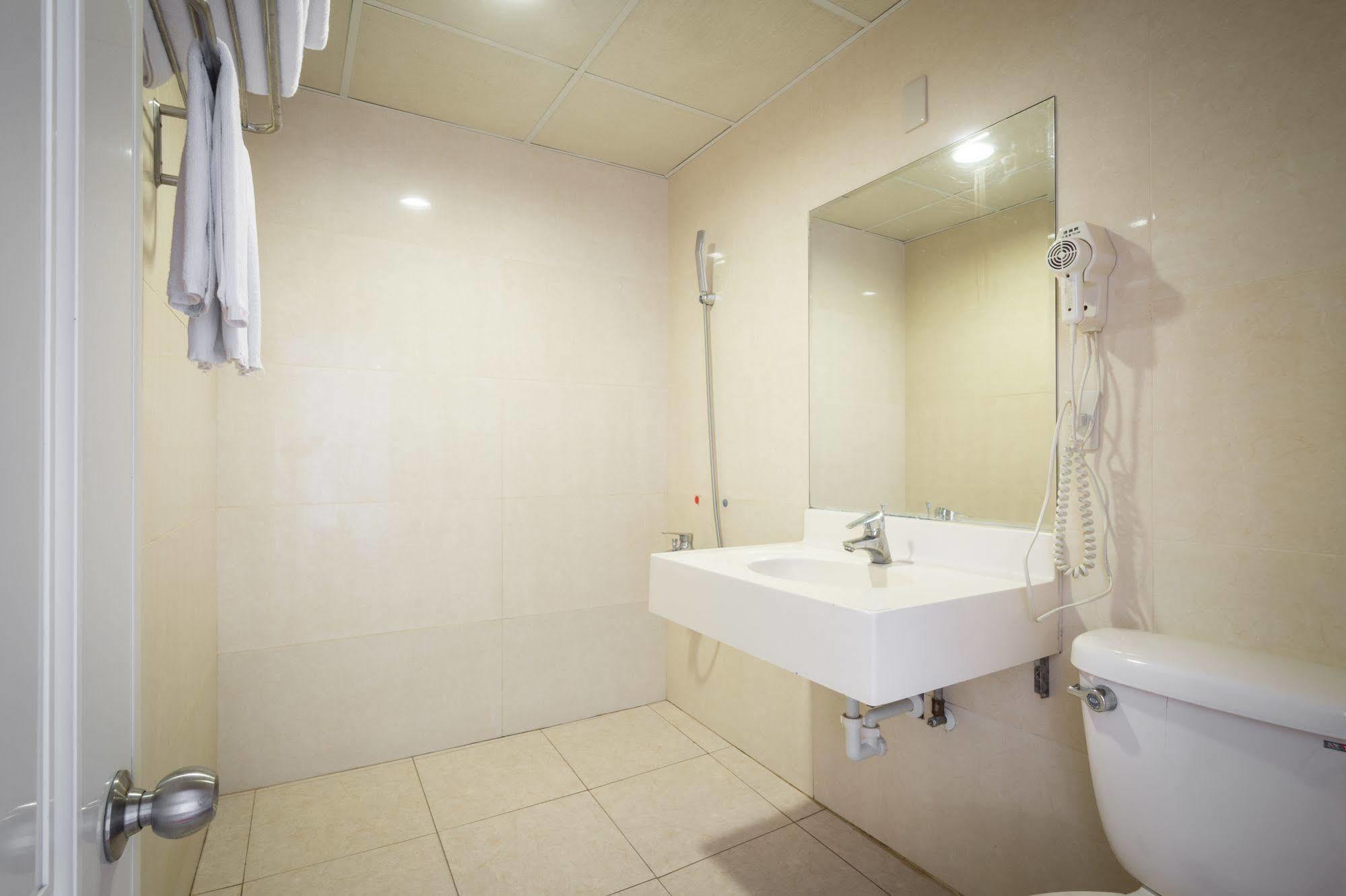 Apple Hotel Taitung Екстер'єр фото