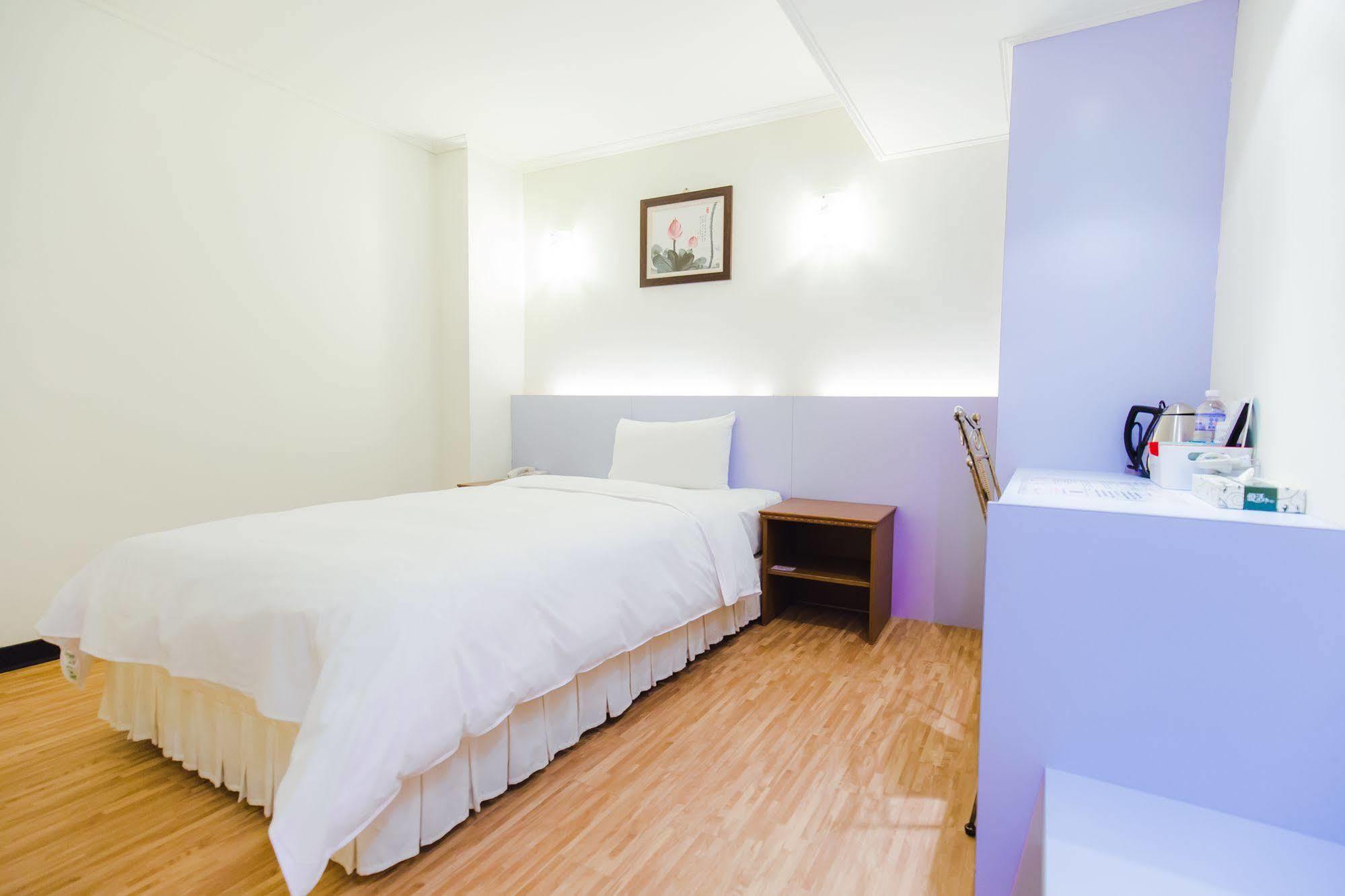 Apple Hotel Taitung Екстер'єр фото
