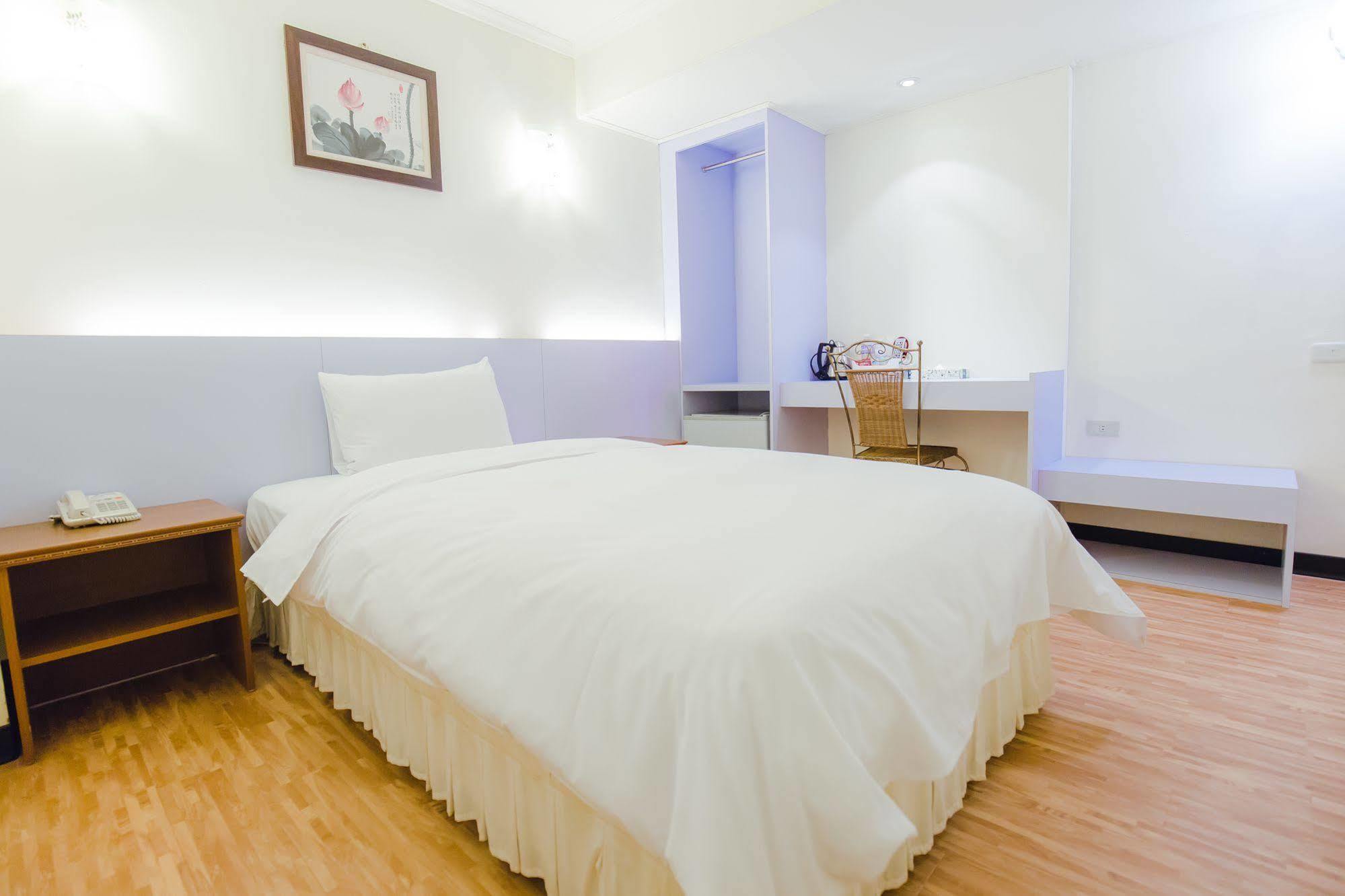 Apple Hotel Taitung Екстер'єр фото